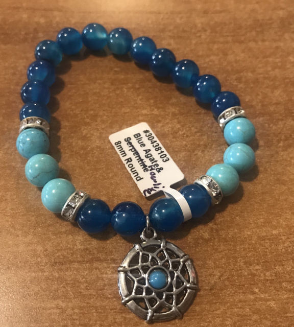 Blue Agate & Howlite charm bracelet 
