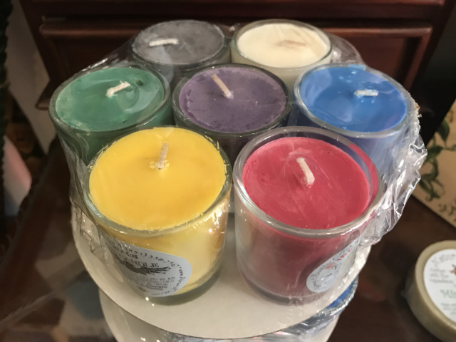 Complete set of 7 directional votive candles in glass